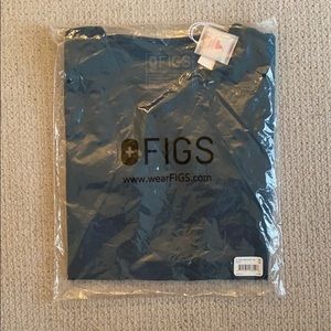 NWT Figs Casma scrub top in Caribbean Blue